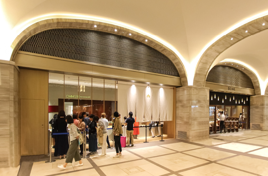 幕板面格子：キャストアルミ 塗装仕上