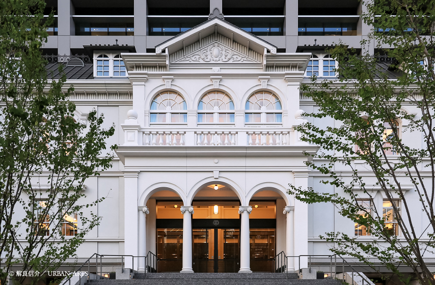 自動引分框扉：ステンレス STスーパーブラック バイブレーション仕上