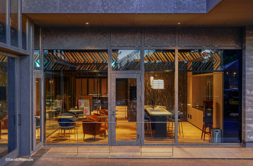 片開扉：スチール 溶融亜鉛メッキ リン酸処理仕上